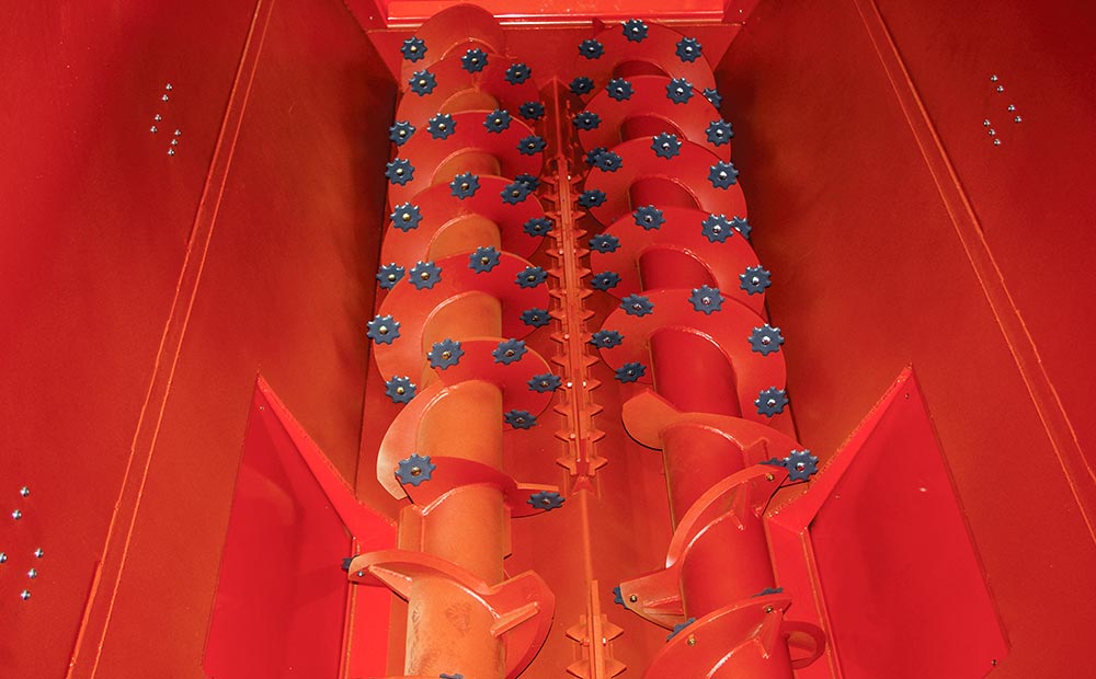 ミキシングオーガー